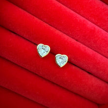 Load image into Gallery viewer, Heart Kissed Studs