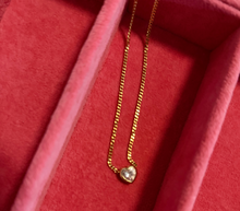 Load image into Gallery viewer, Amora Necklace