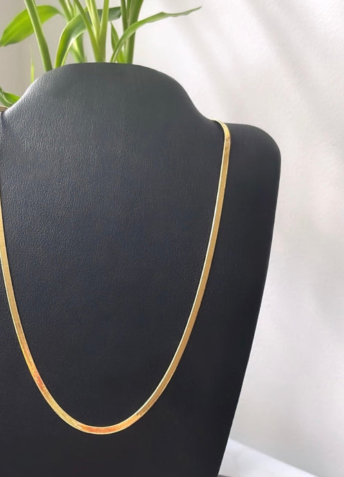 Dainty Herringbone Necklace